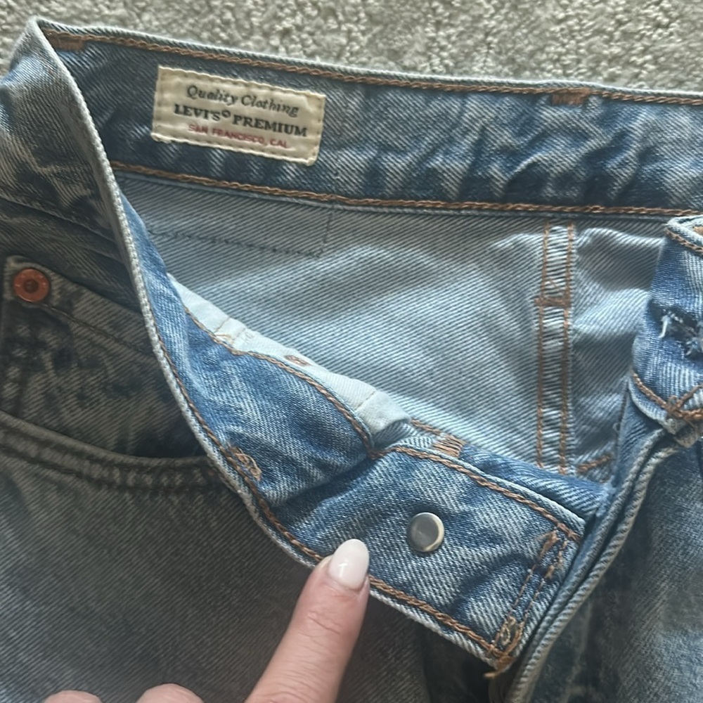 Levi’s 501’s - Picture 5 of 7